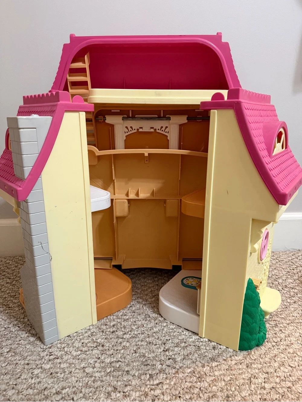 Vintage Fisher-Price Loving Family Grand Dollhouse 1997